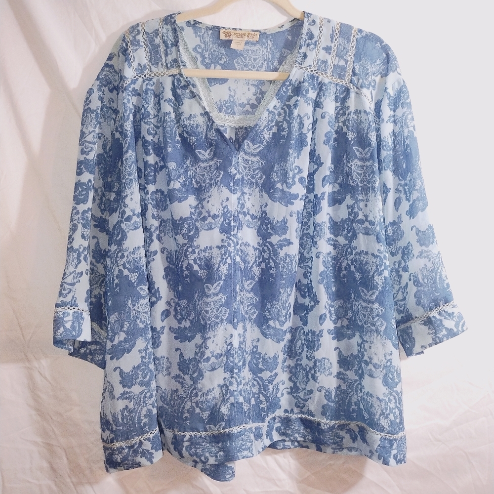 Women's Vintage America Large  floral, flowy, sheer blouse.